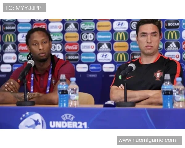 墨尔本城女队与悉尼女队巅峰对决展现女子足球魅力与实力较量